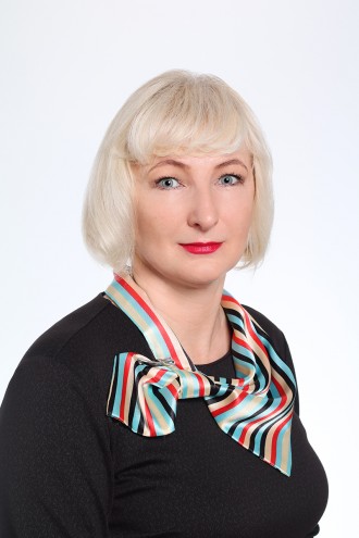 Сайчук Светлана Леонидовна, начальник юридической группы